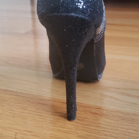 Worthington Silver and black sequined platform heels - Picture 6 of 8